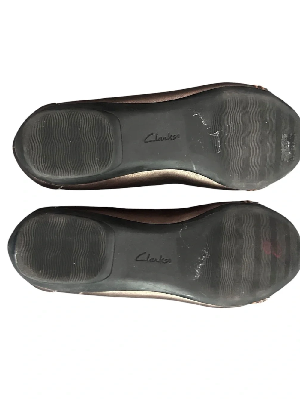 Clarks Womens Cushion Soft Collection Bronze Leather Ballet Flats Size 8.5